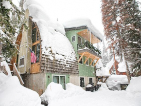 Silverstrike Lodge